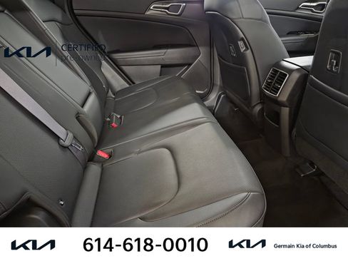 Certified 2024 Kia Sportage EX w/ EX Premium Package AWD/4WD image 19
