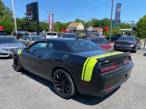 Used 2021 Dodge Challenger R/T Scat Pack w/ Shaker Package image 3