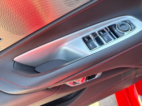 Used 2023 Chevrolet Corvette Stingray Premium Conv w/ Z51 Performance Package RWD image 13