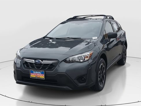 Certified 2023 Subaru Crosstrek 2.0i image 3
