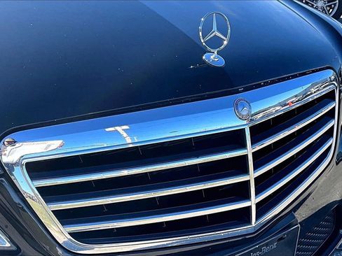 Used 2012 Mercedes-Benz E 350 4MATIC Sedan image 28