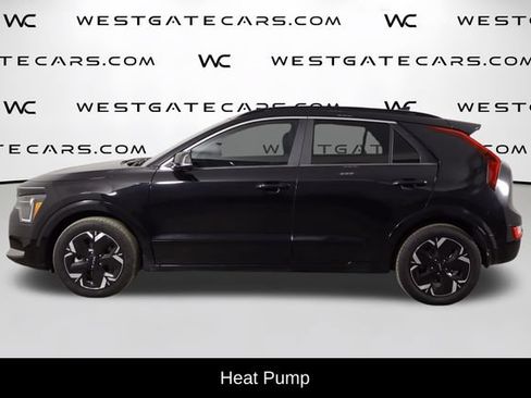 Used 2025 Kia Niro Wind w/ Wind Preserve Package FWD image 5