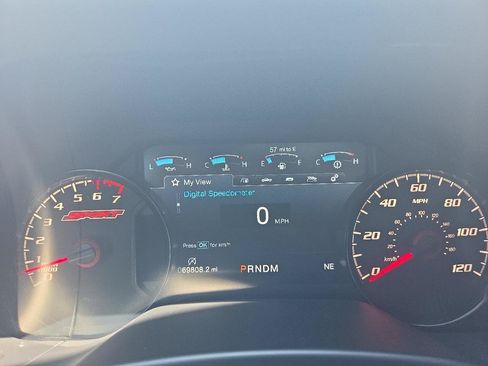 Used 2019 Ford F150 Lariat w/ Equipment Group 502A Luxury AWD/4WD image 9