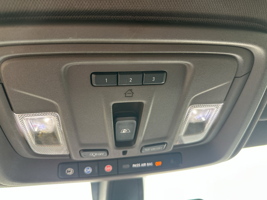 Used 2019 GMC Sierra 1500 SLT AWD/4WD image 32