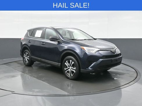 Used 2018 Toyota RAV4 LE w/ All Weather Liner Package image 1