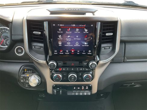 Used 2021 RAM 1500 Laramie image 12