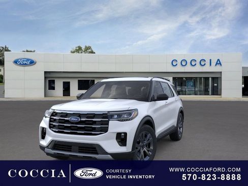 New 2026 Ford Explorer Active w/ Active Comfort Package image 2