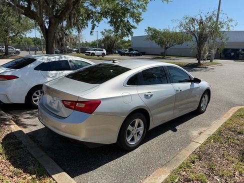 Used 2019 Chevrolet Malibu LS FWD image 8