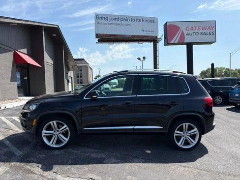 Used 2014 Volkswagen Tiguan R-Line AWD/4WD image 2