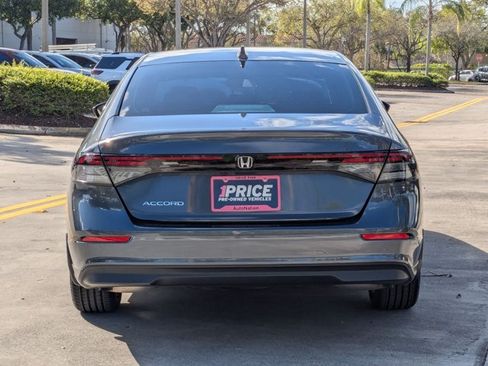Used 2023 Honda Accord EX image 7