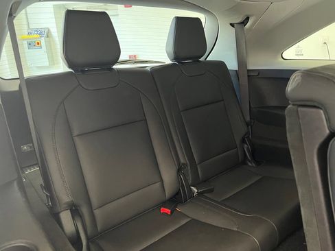 Used 2018 Acura MDX FWD image 9