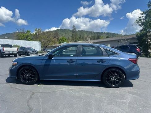 Used 2026 Honda Civic Sport image 4
