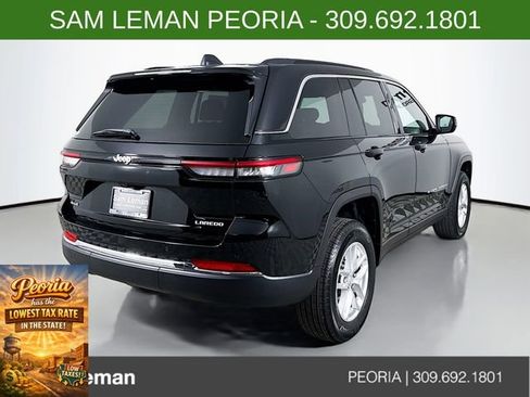 New 2025 Jeep Grand Cherokee Laredo image 7