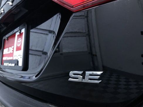 Used 2023 Toyota Camry SE image 9