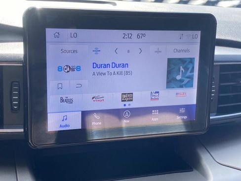 Used 2022 Ford Explorer XLT w/ Equipment Group 202A image 20