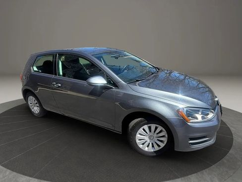 Used 2015 Volkswagen Golf Launch Edition FWD image 37