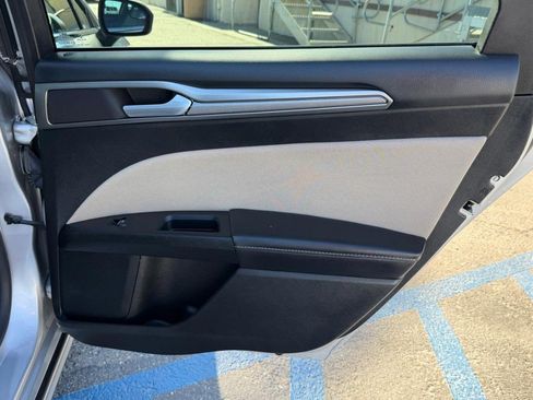 Used 2017 Ford Fusion S image 36