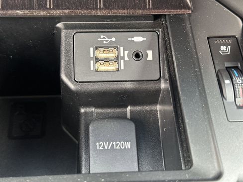 Used 2023 Lexus GX 460 Premium image 27