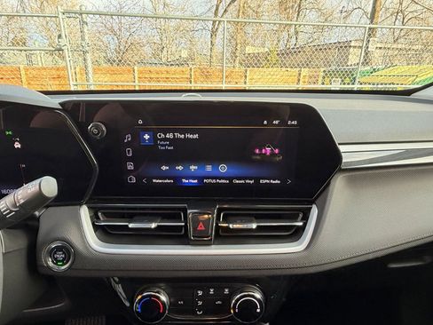 Used 2025 Chevrolet TrailBlazer LT image 17