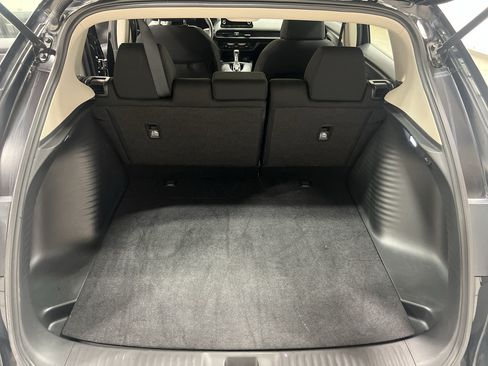 Used 2025 Honda HR-V LX image 14