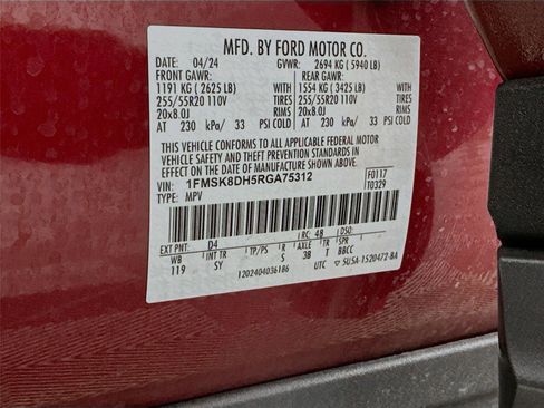 Used 2024 Ford Explorer XLT w/ Equipment Group 202A image 32