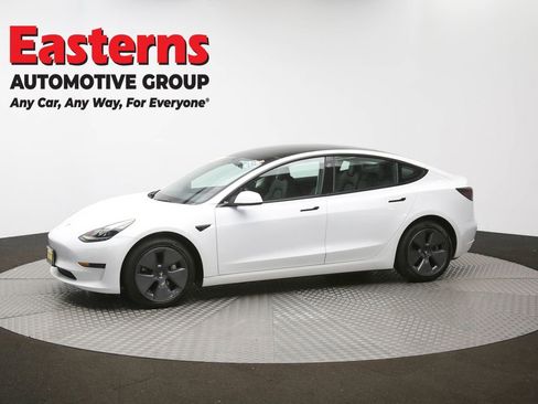 Used 2023 Tesla Model 3 Standard Range image 56