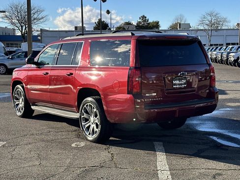 Used 2016 Chevrolet Suburban LT w/ Luxury Package image 3