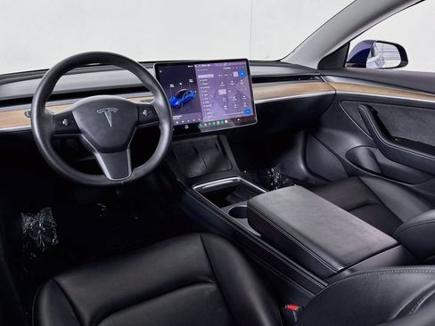 Used 2023 Tesla Model 3 Standard Range RWD image 36