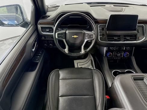 Used 2023 Chevrolet Tahoe Premier AWD/4WD image 24