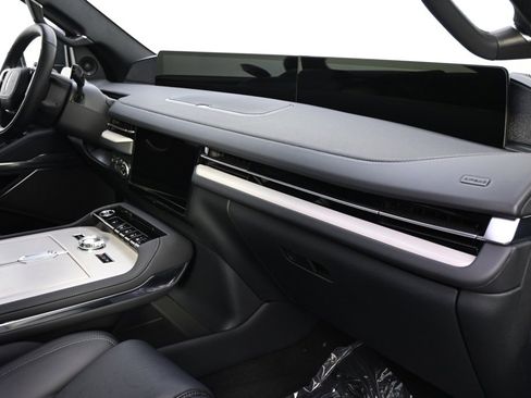 New 2026 Lincoln Navigator L Reserve w/ Jet Appearance Package image 15