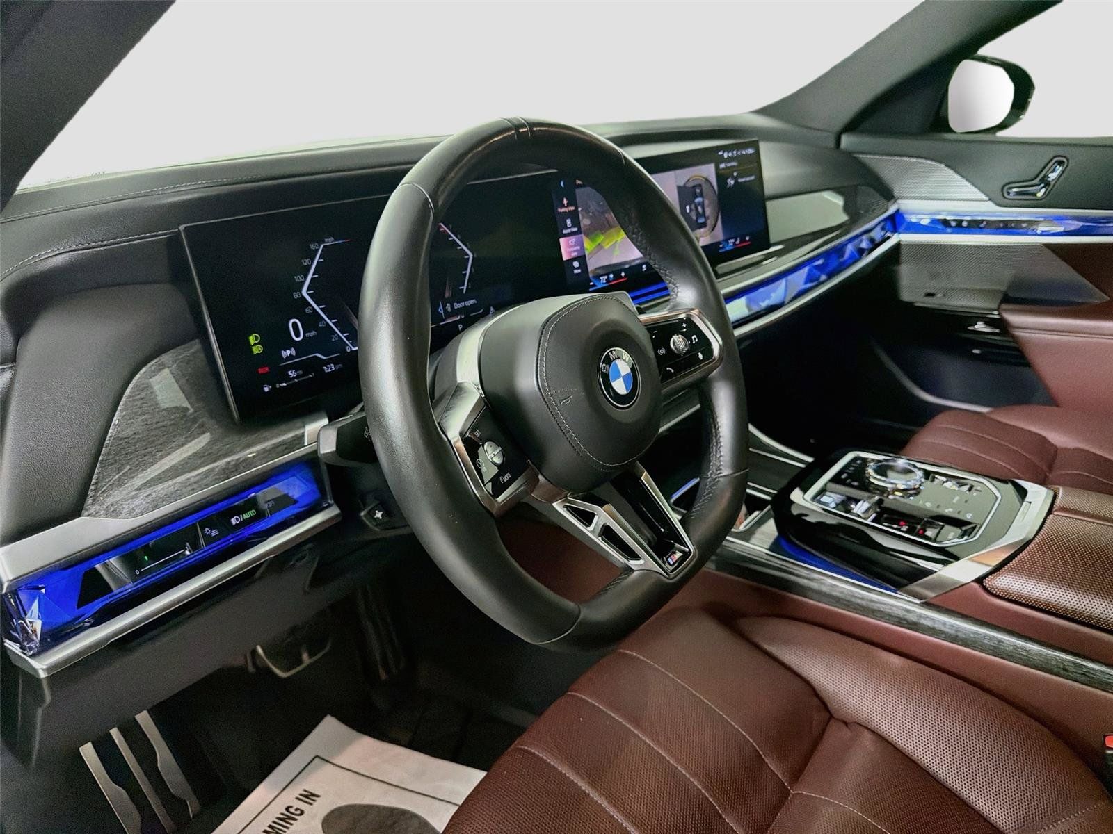 Used 2023 BMW 740i RWD image 9