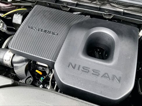 New 2026 Nissan Murano Platinum image 17