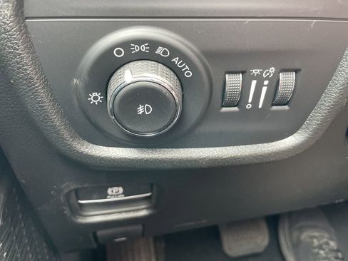 New 2026 Jeep Grand Cherokee Limited AWD/4WD image 22