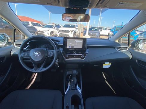 Used 2026 Toyota Corolla LE image 17