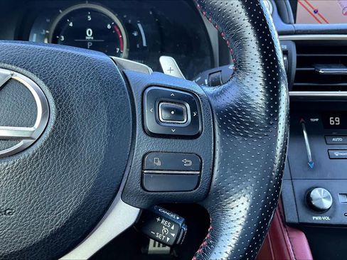 Used 2017 Lexus RC 200t image 24