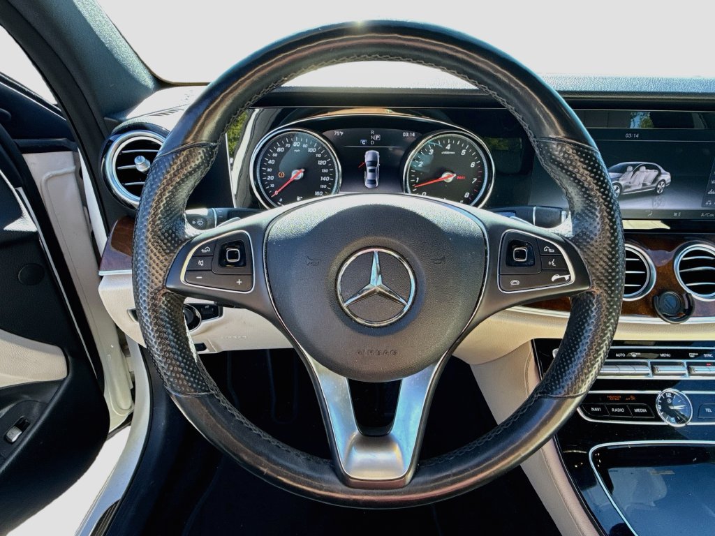 Used 2017 Mercedes-Benz E 300 4MATIC image 14