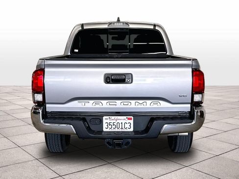 Used 2021 Toyota Tacoma SR5 RWD image 7