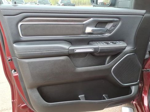 Used 2025 RAM 1500 Laramie w/ Sport Appearance Package AWD/4WD image 10