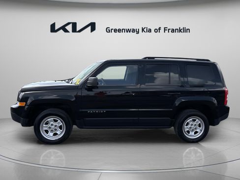 Used 2015 Jeep Patriot Sport w/ Power Value Group image 4