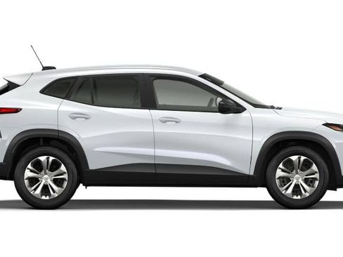 New 2026 Chevrolet Trax LS FWD image 25