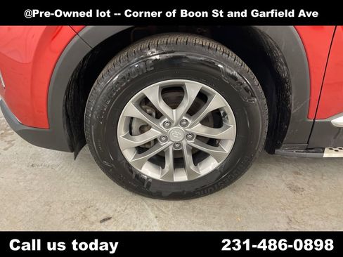 Used 2020 Hyundai Santa Fe SEL AWD/4WD image 11