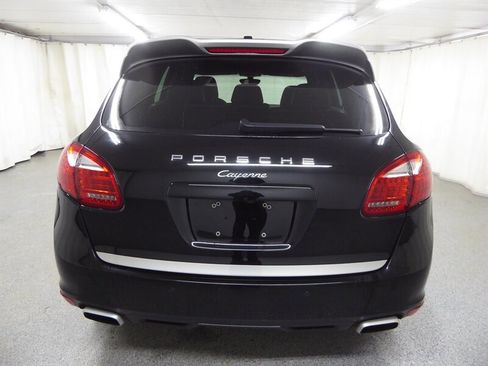 Used 2014 Porsche Cayenne AWD/4WD image 6