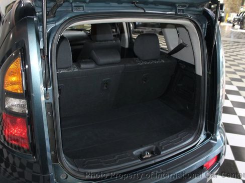 Used 2011 Kia Soul + image 25