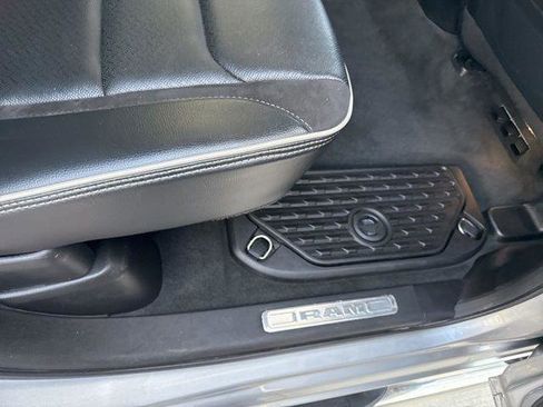 Used 2022 RAM 1500 Laramie image 34