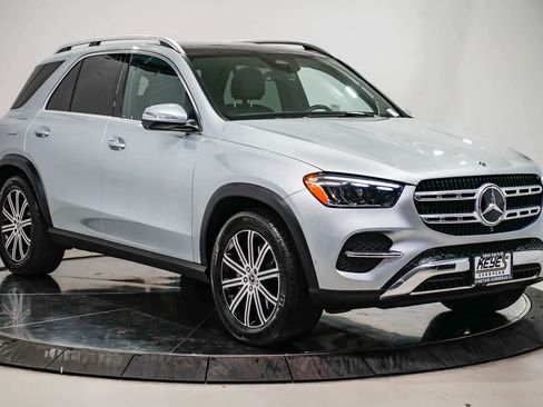 Used 2025 Mercedes-Benz GLE 350 4MATIC image 5