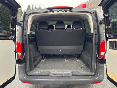 Used 2019 Mercedes-Benz Metris Passenger image 14