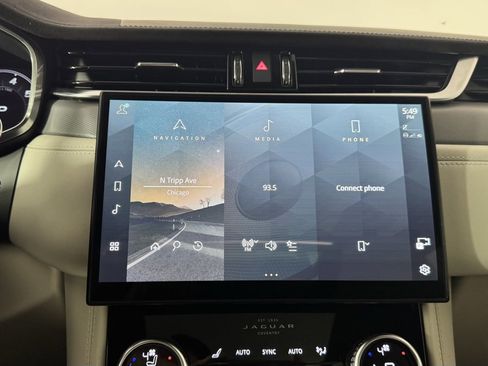 Used 2022 Jaguar F-PACE SVR AWD/4WD image 26