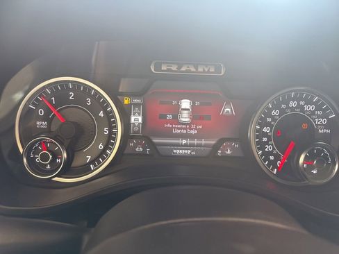 Used 2025 RAM 1500 Laramie w/ Laramie Southwest Edition AWD/4WD image 18