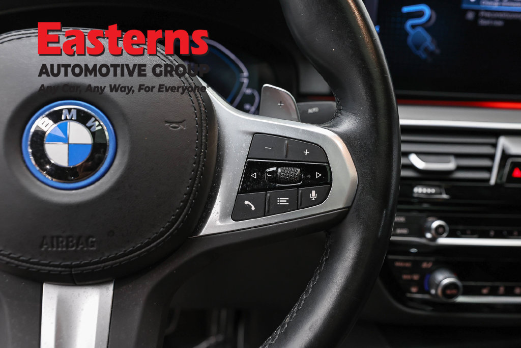 Used 2023 BMW 530e w/ M Sport Package RWD image 17