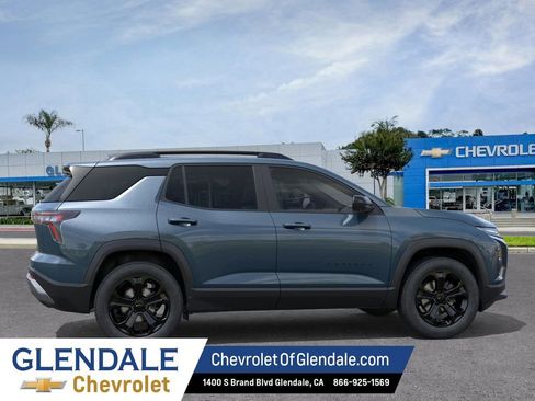 New 2026 Chevrolet Equinox LT w/ Midnight Edition FWD image 5